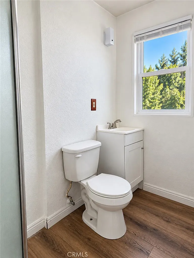 12801 Norwalk Blvd — Photo 2