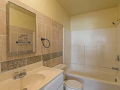 9374 Kirkby Ln #9374 — Photo 3