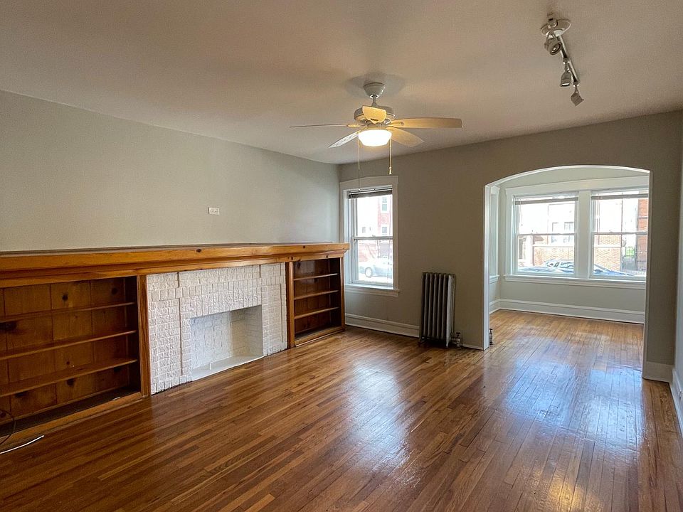 1st image of 2555 W Winnemac Ave #1