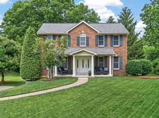19 Cedar Point, Newport, KY 41076