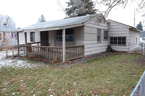1204 E Bismark Ave Photo 1
