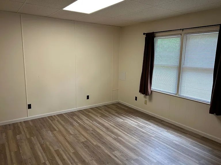 109 Cedar Trails Ct — Photo 14
