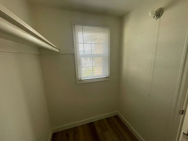 Vista Terrace — Photo 31