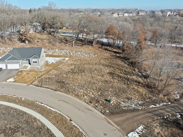 27261 Petes Hill Trl, Elko New Market, MN 55020