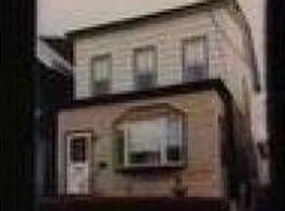 2231 125th St, College Point, NY 11356