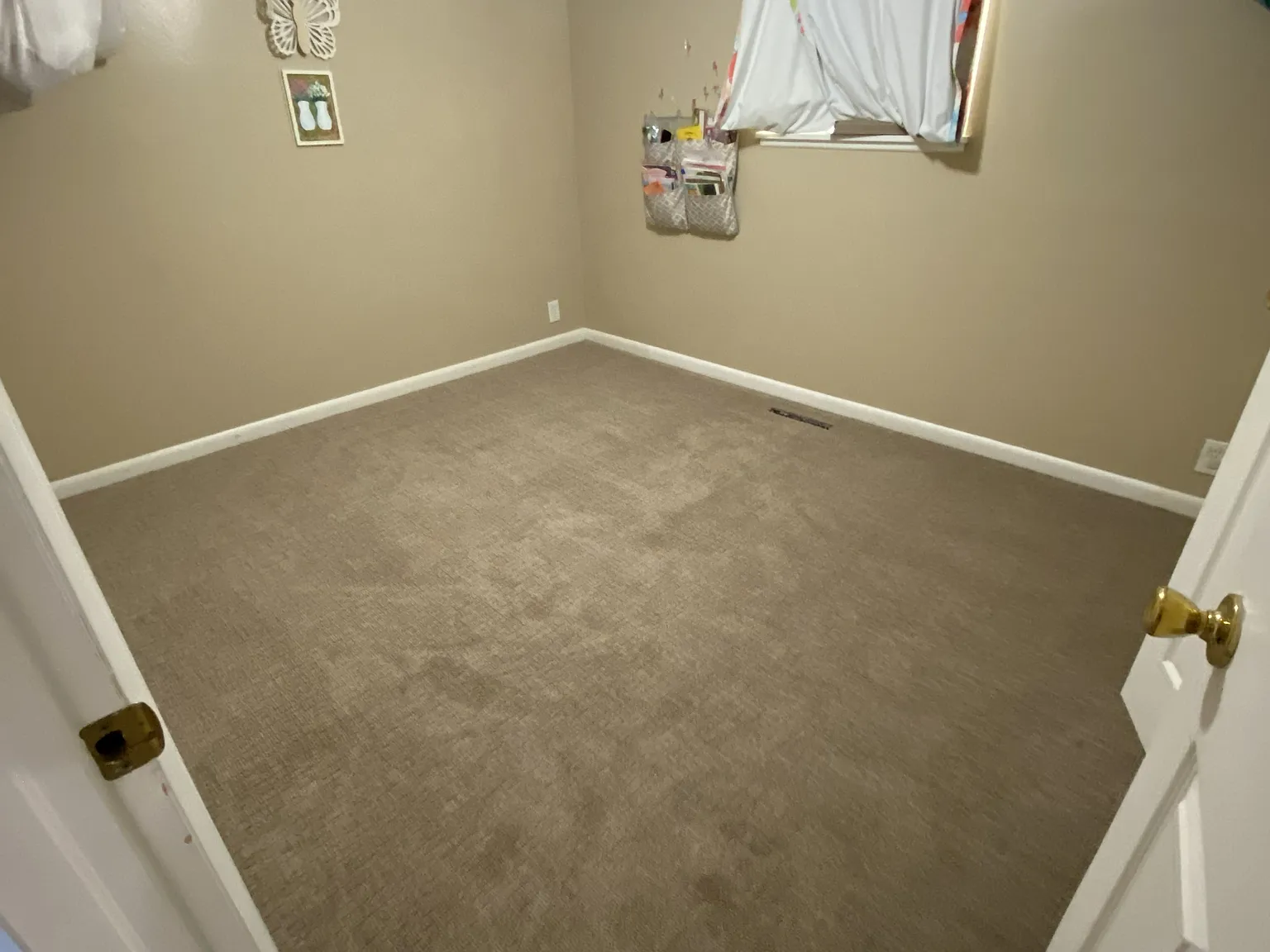 2 bed, 800 sqft, $1,400 — Photo 4