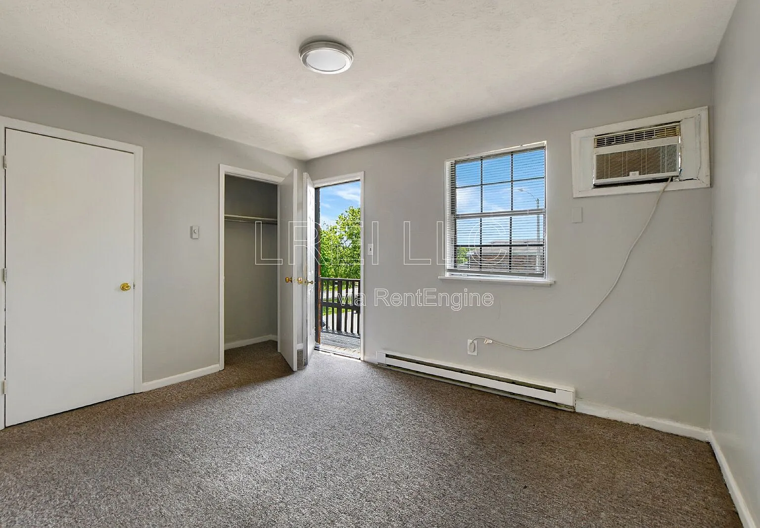 1 bed, 1.0 bath, 580 sqft, $695 — Photo 4