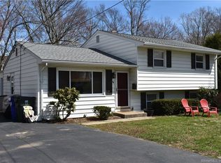 98 Youngstown Rd, Fairfield, CT 06824