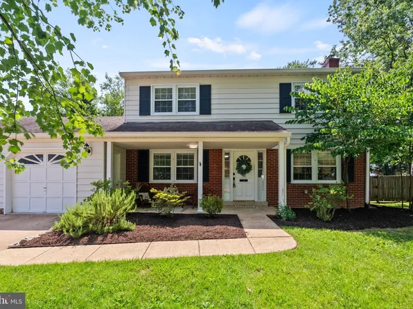 8700 Bluedale St, Alexandria, VA 22308