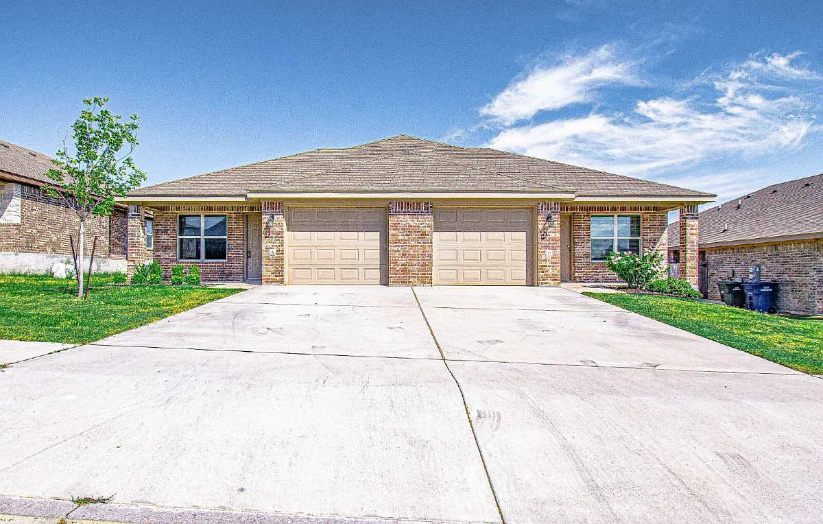 309 Lost Trail in Copperas Cove, TX 76522 — Photo 1