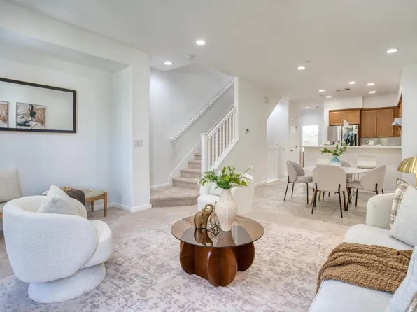 2090 Vincenzo Walkway, San Jose, CA 95133