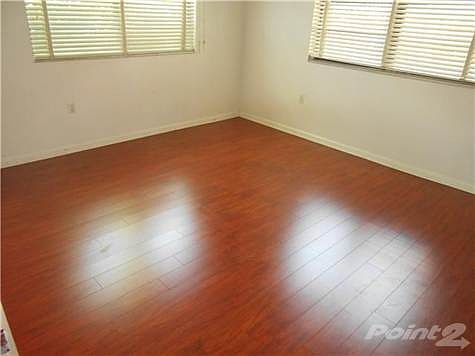4th image of 9020 NE 8th Ave APT 1E