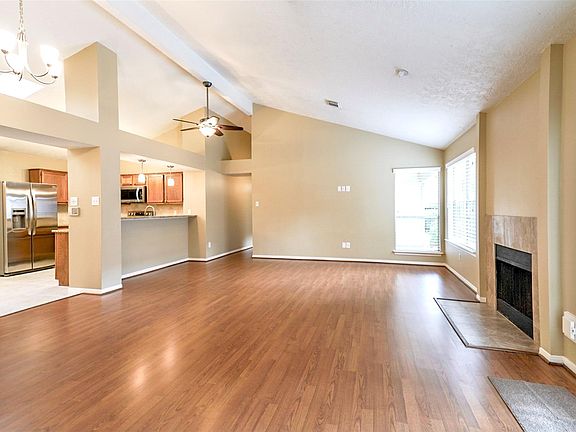 5th image of 3414 Cape Forest Dr