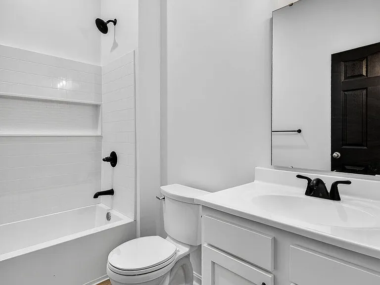 508 Lilly Ave — Photo 11