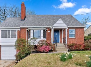 806 Heron Dr, Silver Spring, MD 20901