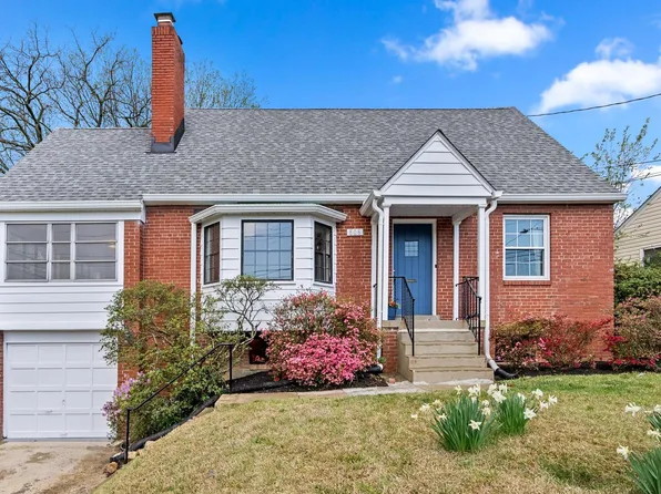 806 Heron Dr, Silver Spring, MD 20901