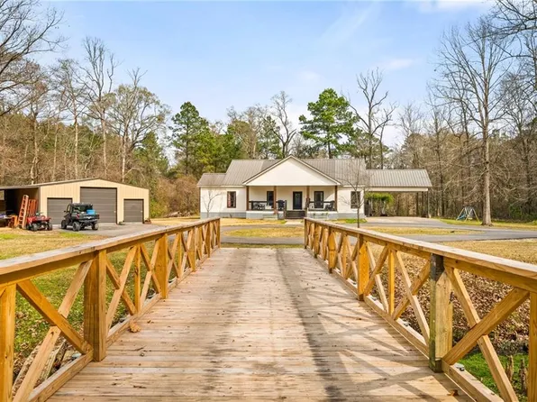 54 Indian Creek Rd, Woodworth, LA 71485