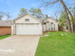 5918 Sagebrush Trl, Arlington, TX 76017