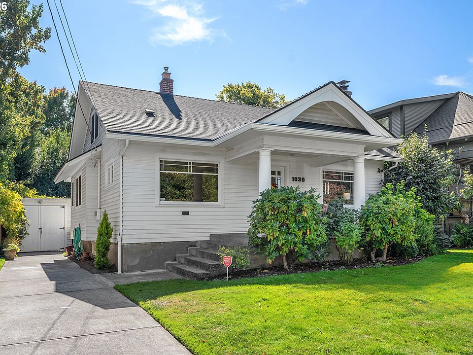 1st image of 1030 NE Floral Pl