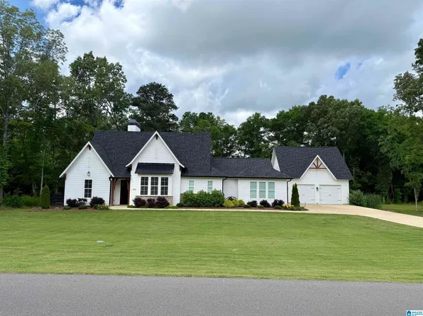 305 Stonewood Trl, Springville, AL 35146