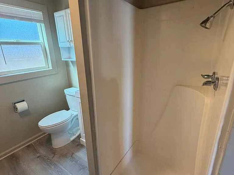 222 Jennings St #2 — Photo 8