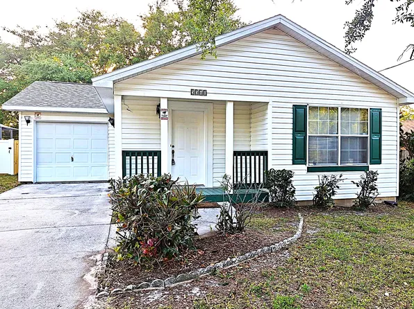 5560 61st St N, Saint Petersburg, FL 33709
