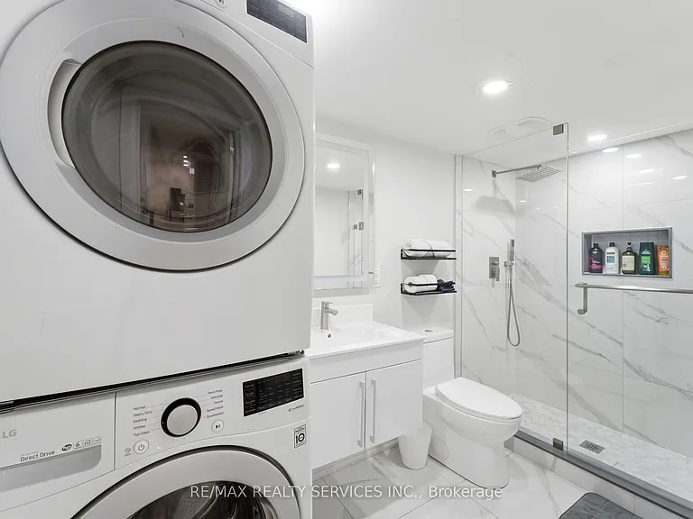 1305 Consort Cres #BASEMENT — Photo 22