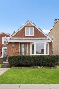 6041 W Gunnison St, Chicago, IL, 60630