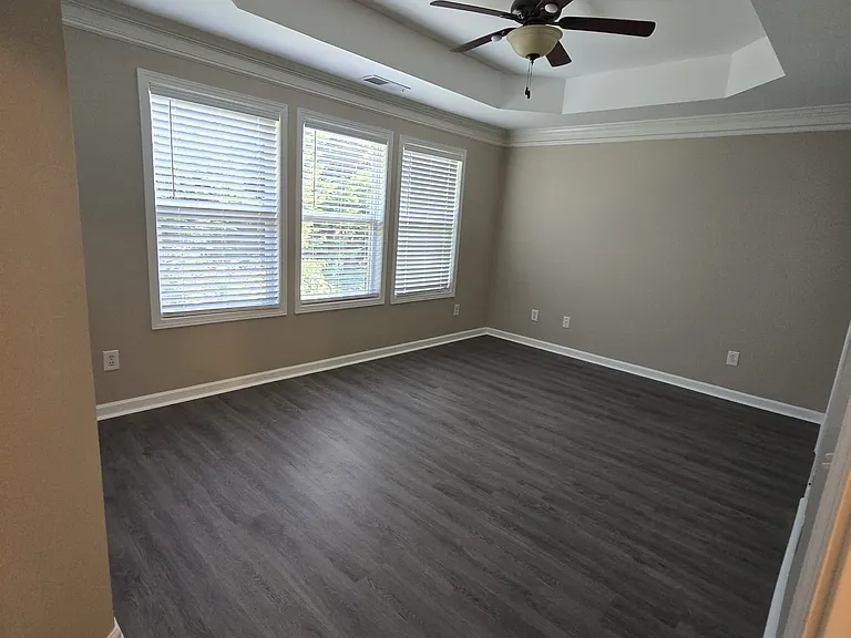 518 Oakside Pl — Photo 37