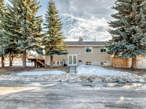 6111 18th Ave NW, Edmonton, AB T6L 1M9