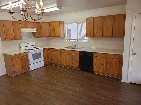 2nd image of 6128 E Cicero St