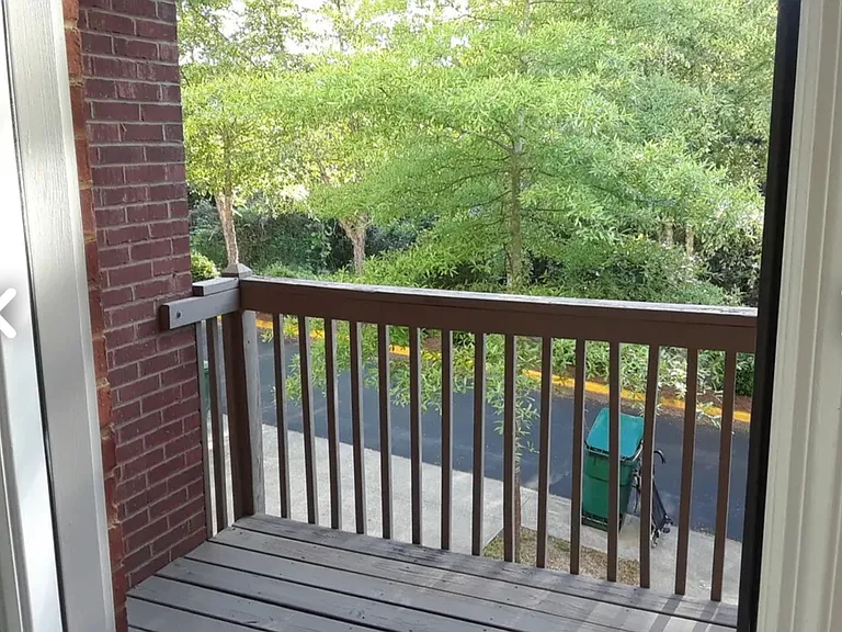1293 N Dean Rd — Photo 3