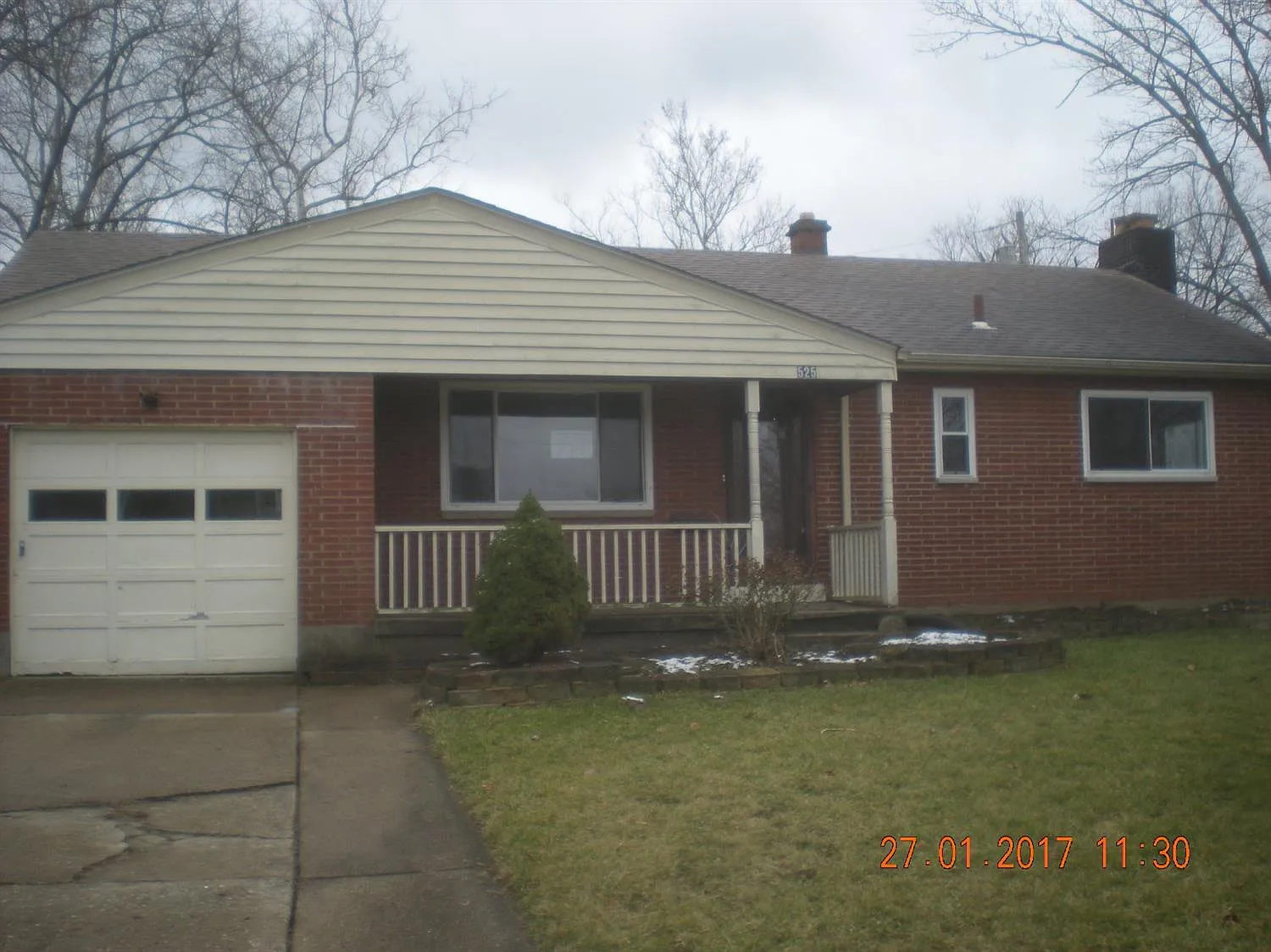 525 Fairhaven Dr photo 1
