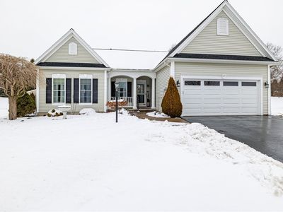 25 Black Cedar Dr, Rochester, NY, 14624
