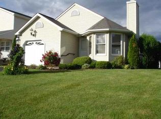 5 Windsor Pl, Albany, NY 12209