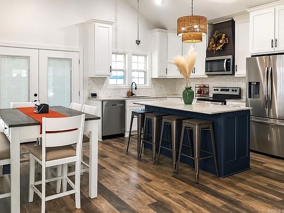 5th image of 1020 Slate Creek Way