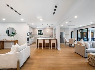 1519 Robbia Ave, Coral Gables, FL 33146
