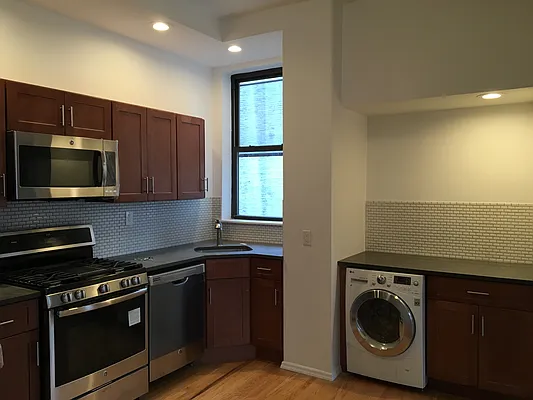 Rented by Awaye Realty Management LLC | media 6