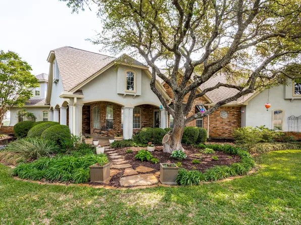 239 Hidden Creek Rd, Cresson, TX 76035