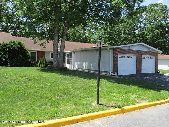4th image of 55D Buckingham Dr #100D