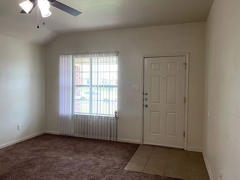 1405 Cinch, Killeen — Photo 4