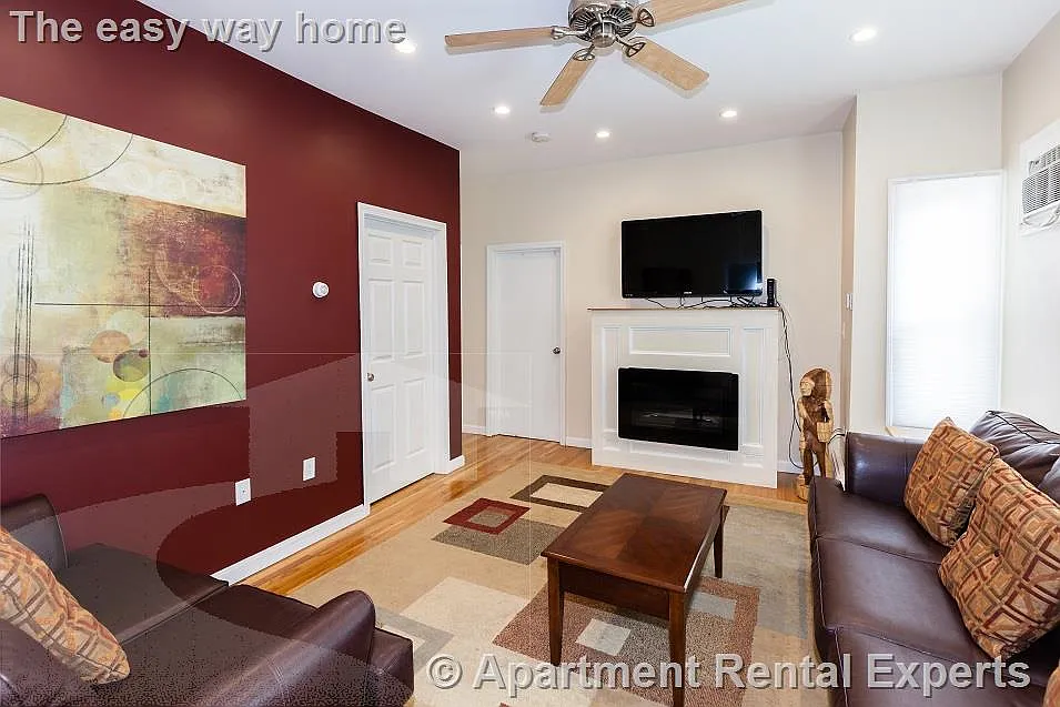 36 Florence St — Photo 4
