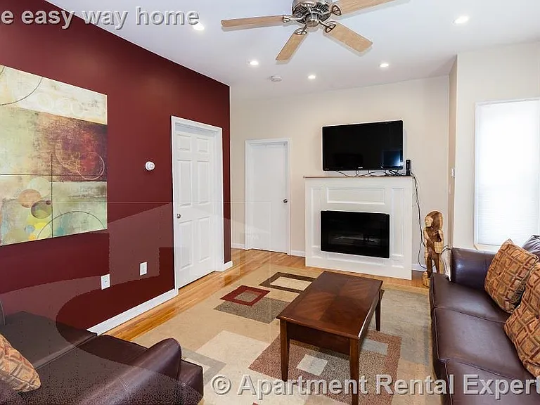 36 Florence St #3 — Photo 7