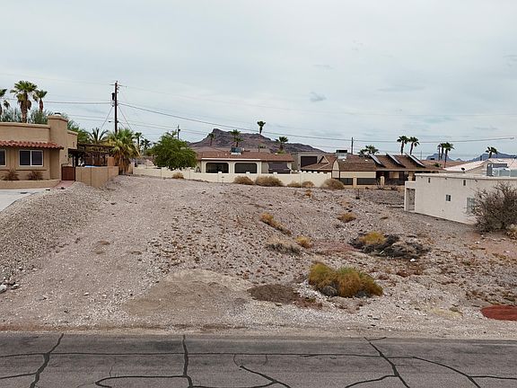 2nd image of 894 Paso Dr