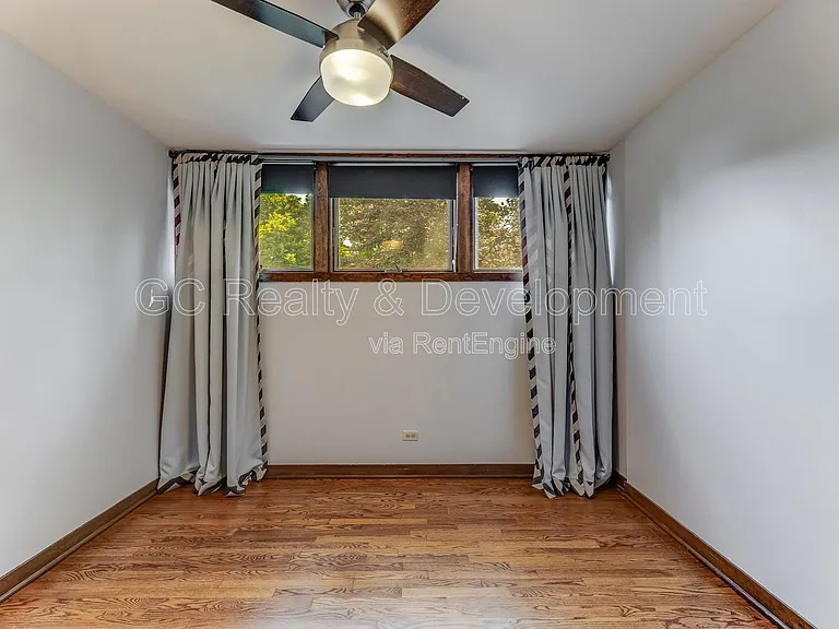 5217 S University Ave #C — Photo 10