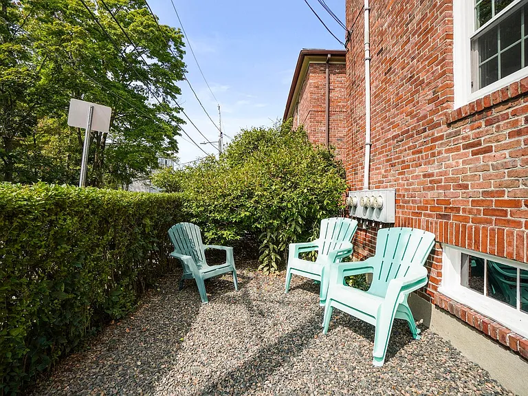 1 Garden Ct #1 — Photo 15