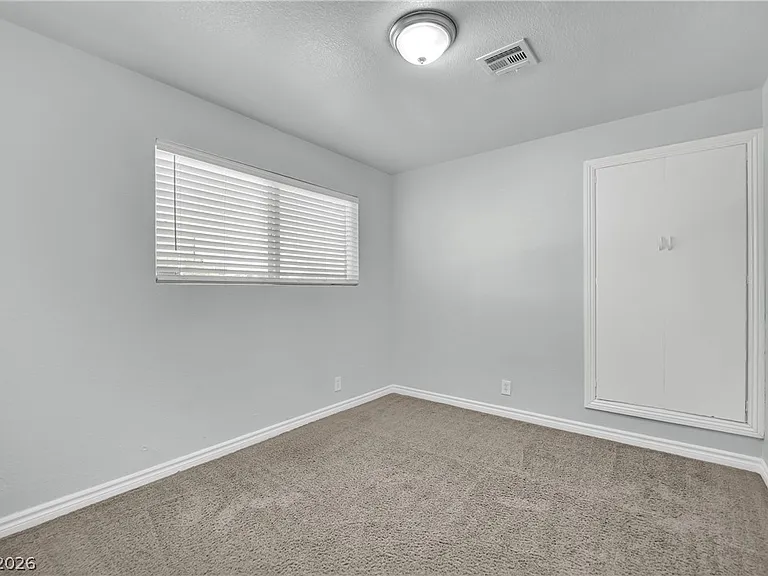 2221 Santa Clara Dr — Photo 17