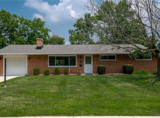 1191 Berna Ln, Dayton, OH 45429