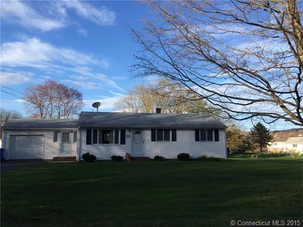 346 E Ridge Rd, Middletown, CT 06457