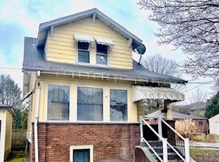 307 Pine St, Beaver Falls, PA 15010